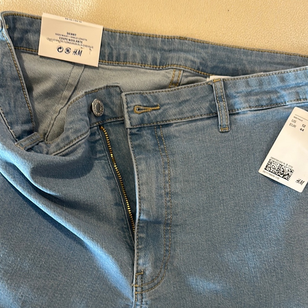 H&M Women's Light Blue Jeans